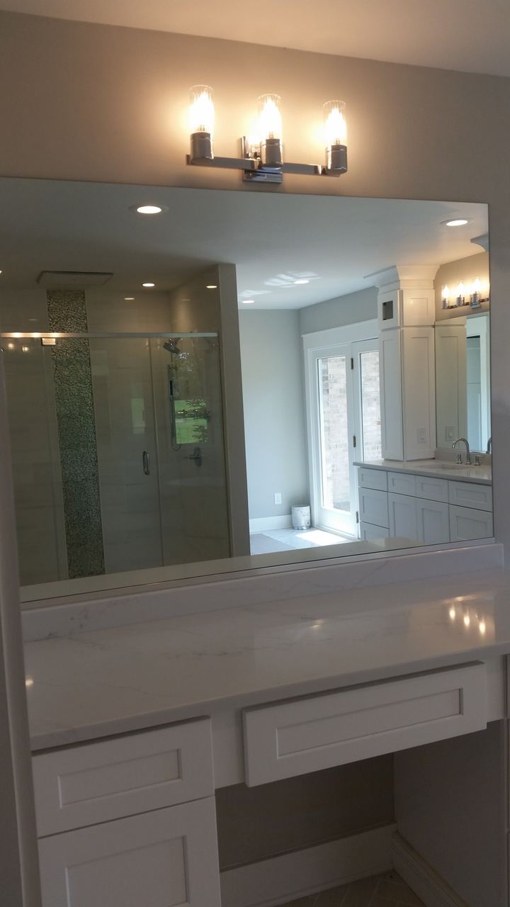 Vanity mirror replacement